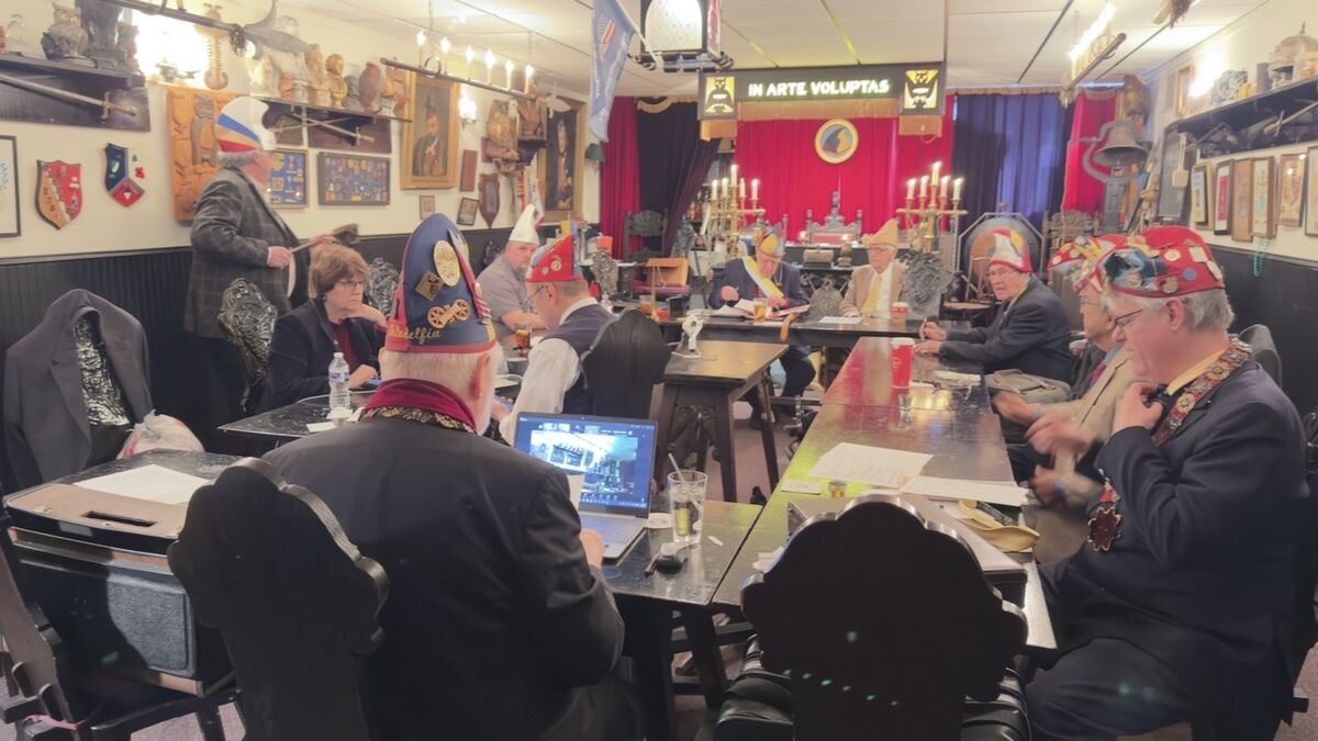 Schlaraffia meeting – fellowship with humor and art